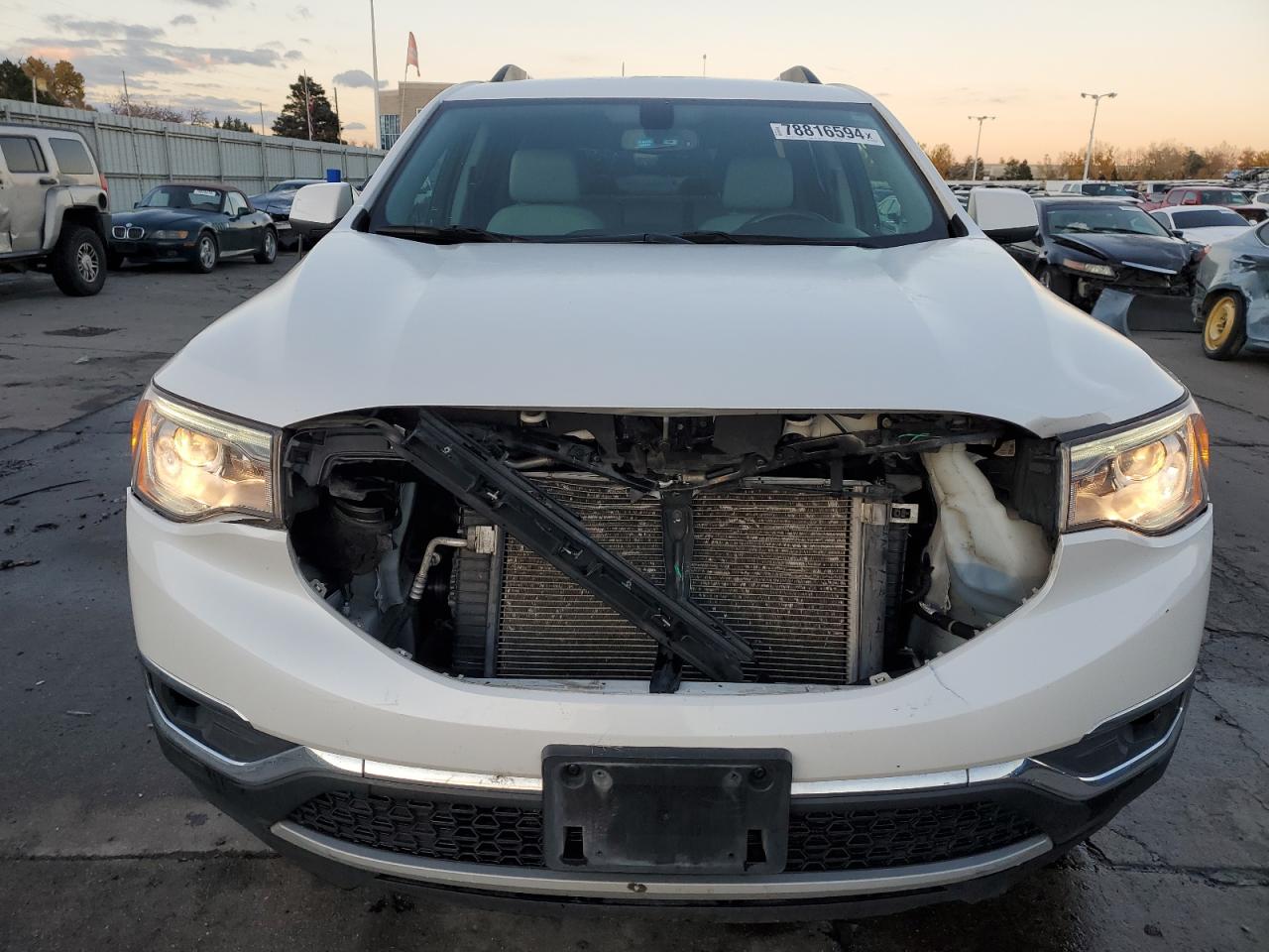 2019 GMC Acadia - Image 5
