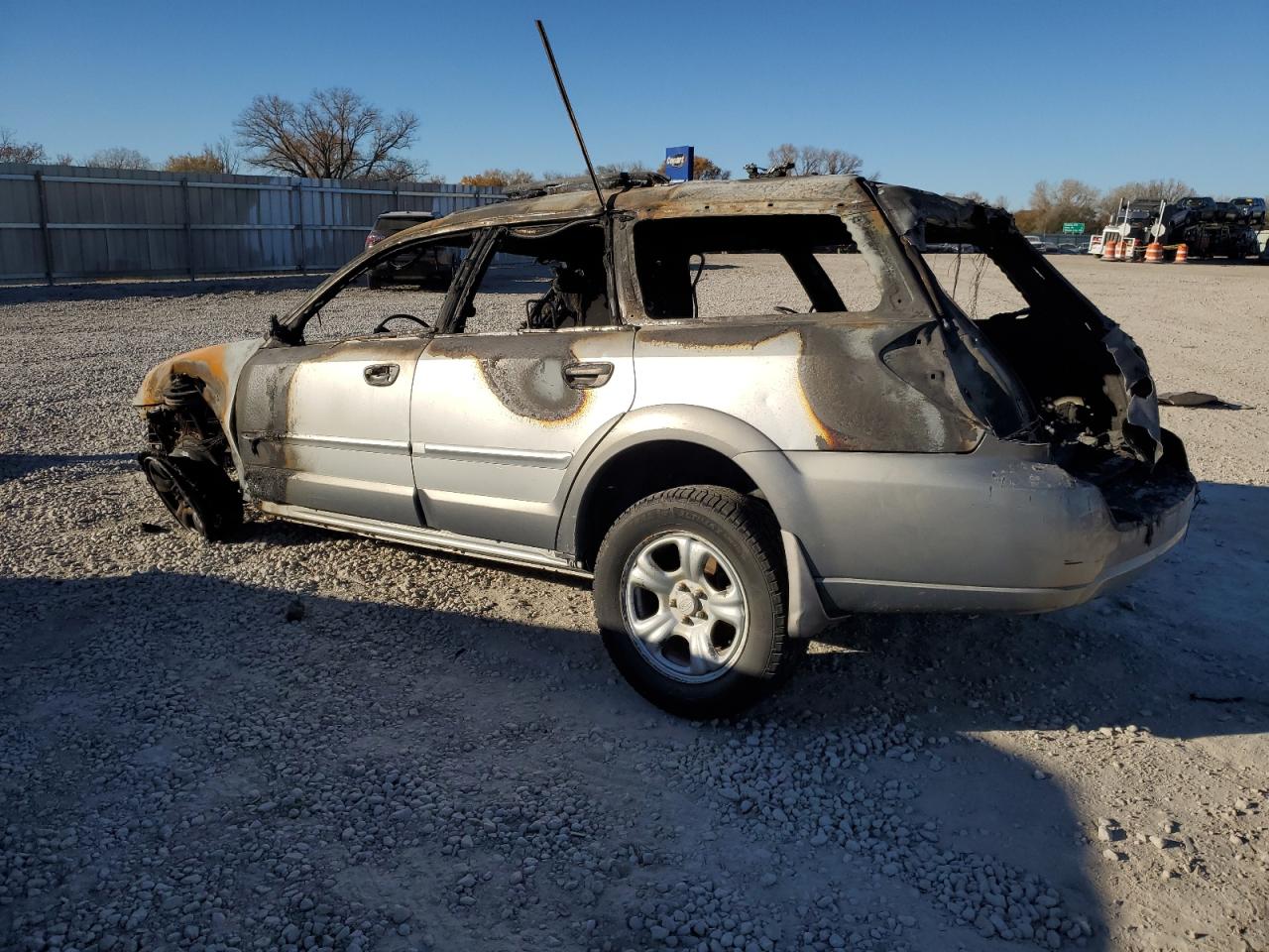 2007 Subaru Outback - Image 2