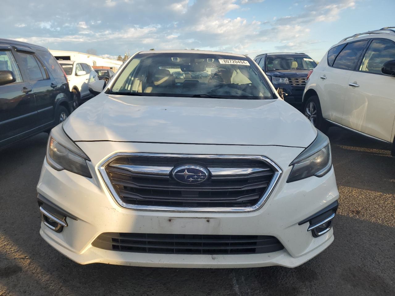 VIN 4S3BNAN66J3016717 2018 SUBARU LEGACY no.5