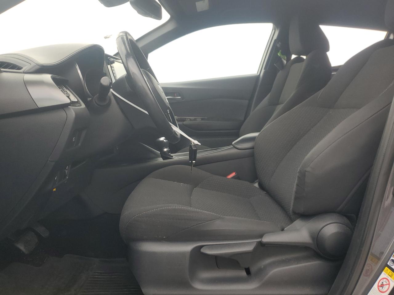 2018 Toyota C-HR - Image 7