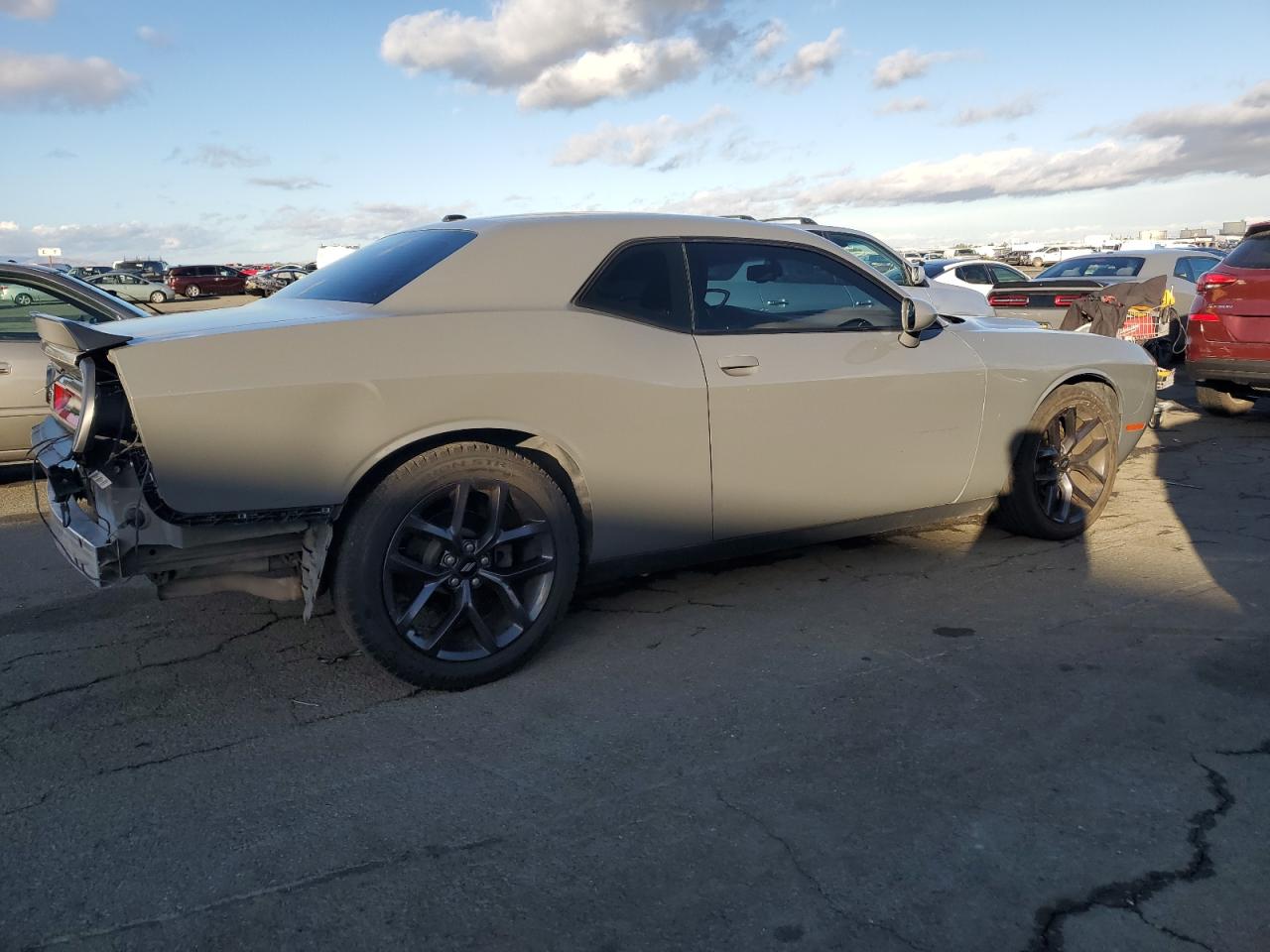 2019 Dodge Challenger - Image 3