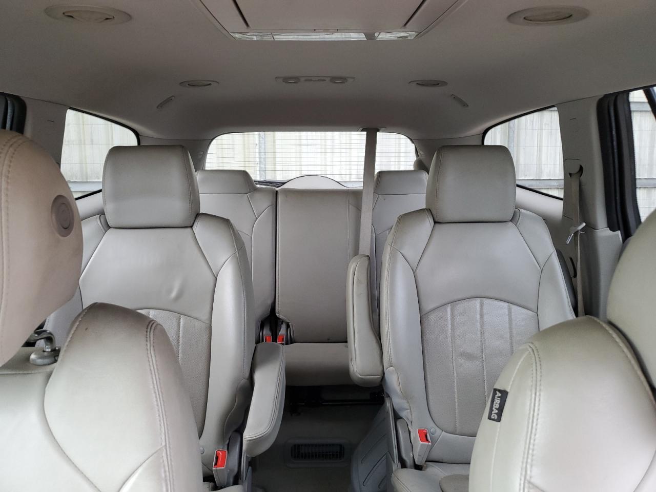 2016 Buick Enclave - Image 10