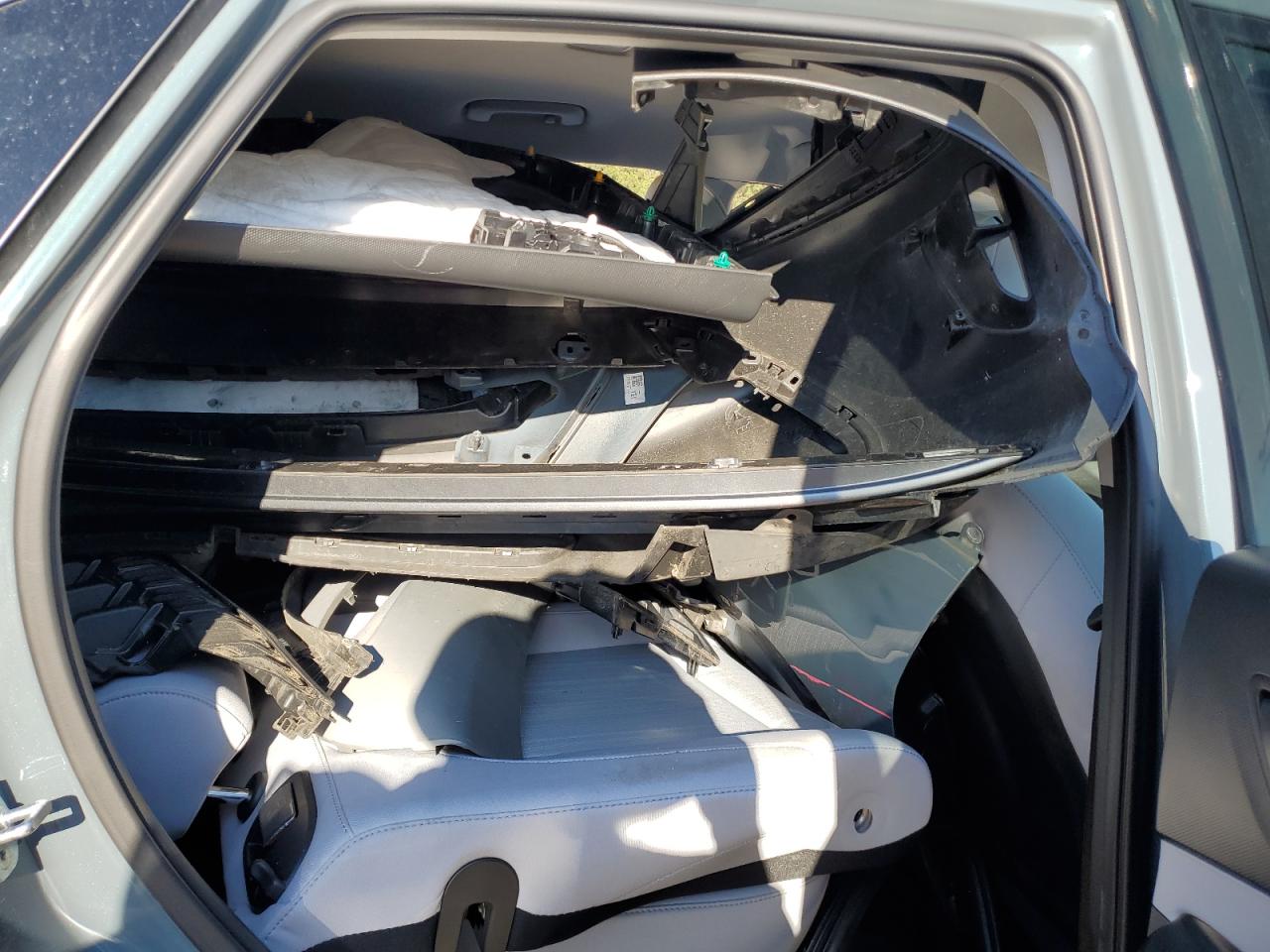2022 Hyundai Kona - Image 11
