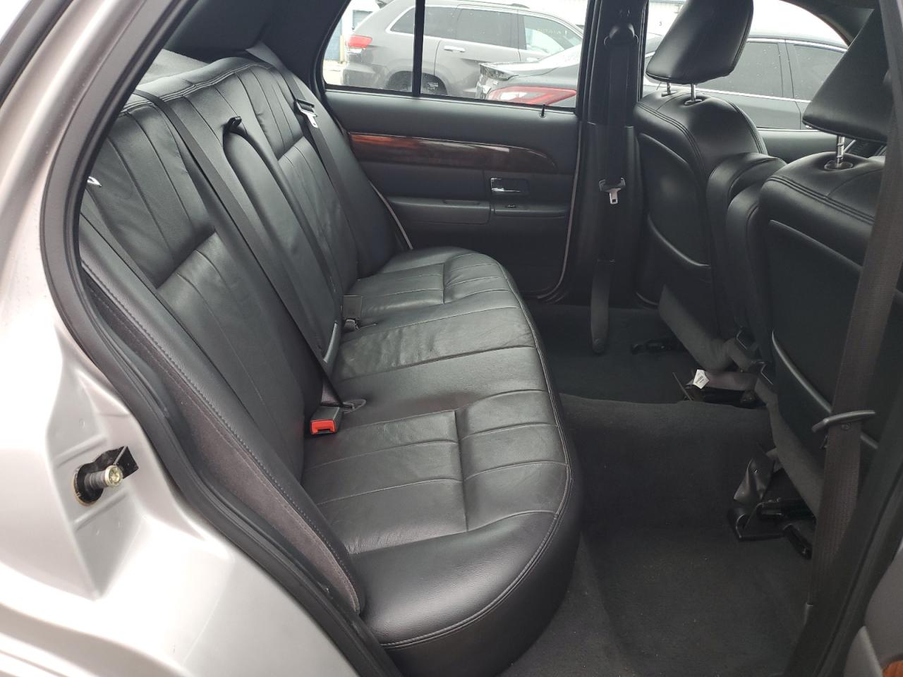 2005 Mercury Grand Marquis Ls VIN: 2MEFM75W25X621087 Lot: 80195684