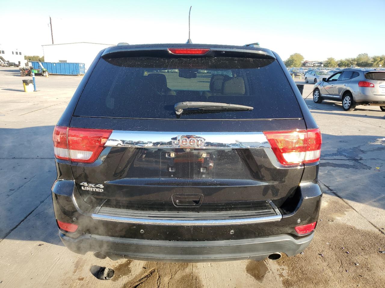 2012 Jeep Grand Cherokee - Image 6