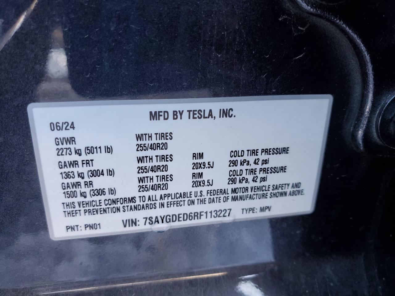 2024 Tesla Model Y VIN: 7SAYGDED6RF113227 Lot: 78751364