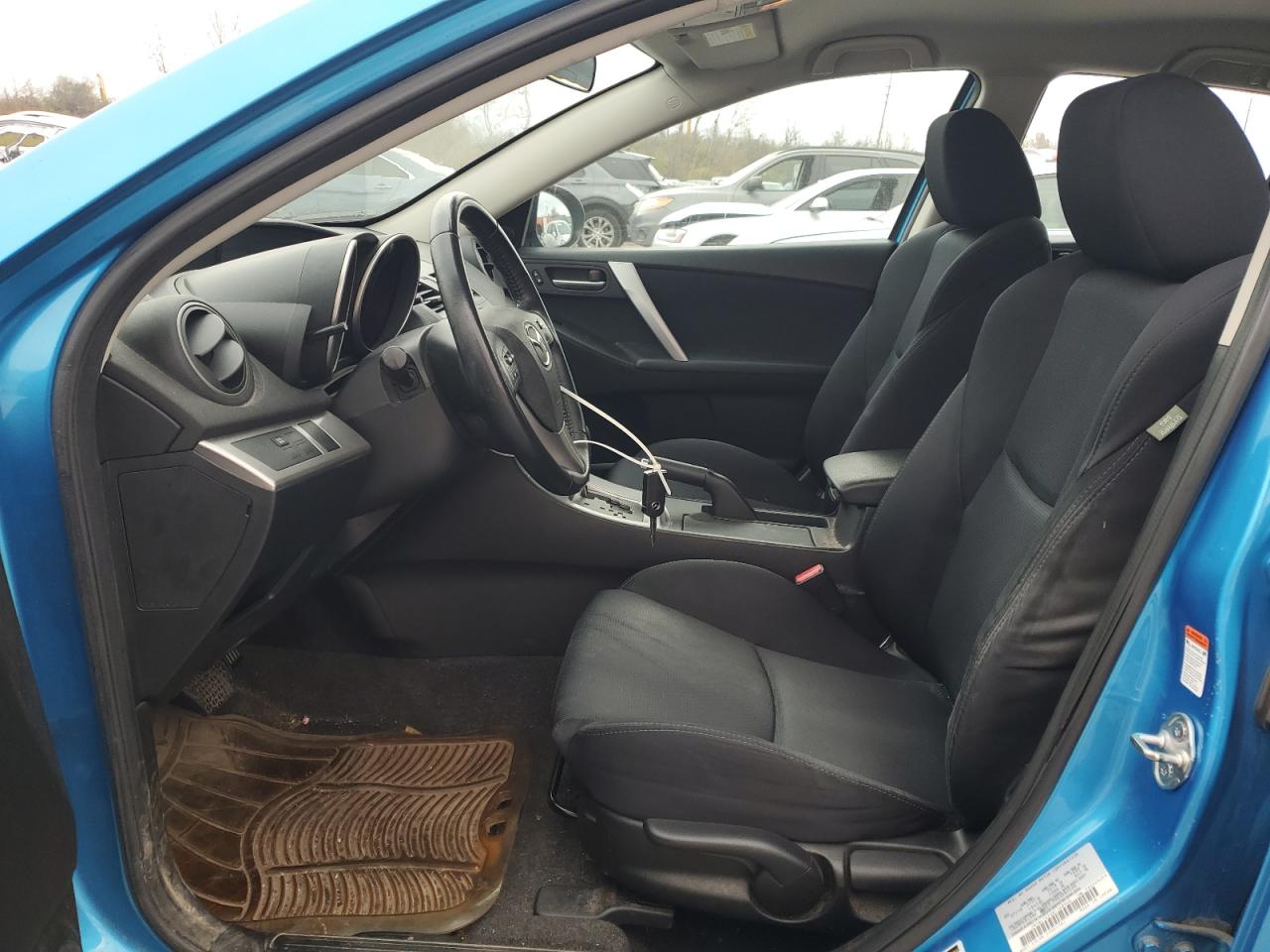 2011 Mazda 3 - Image 7