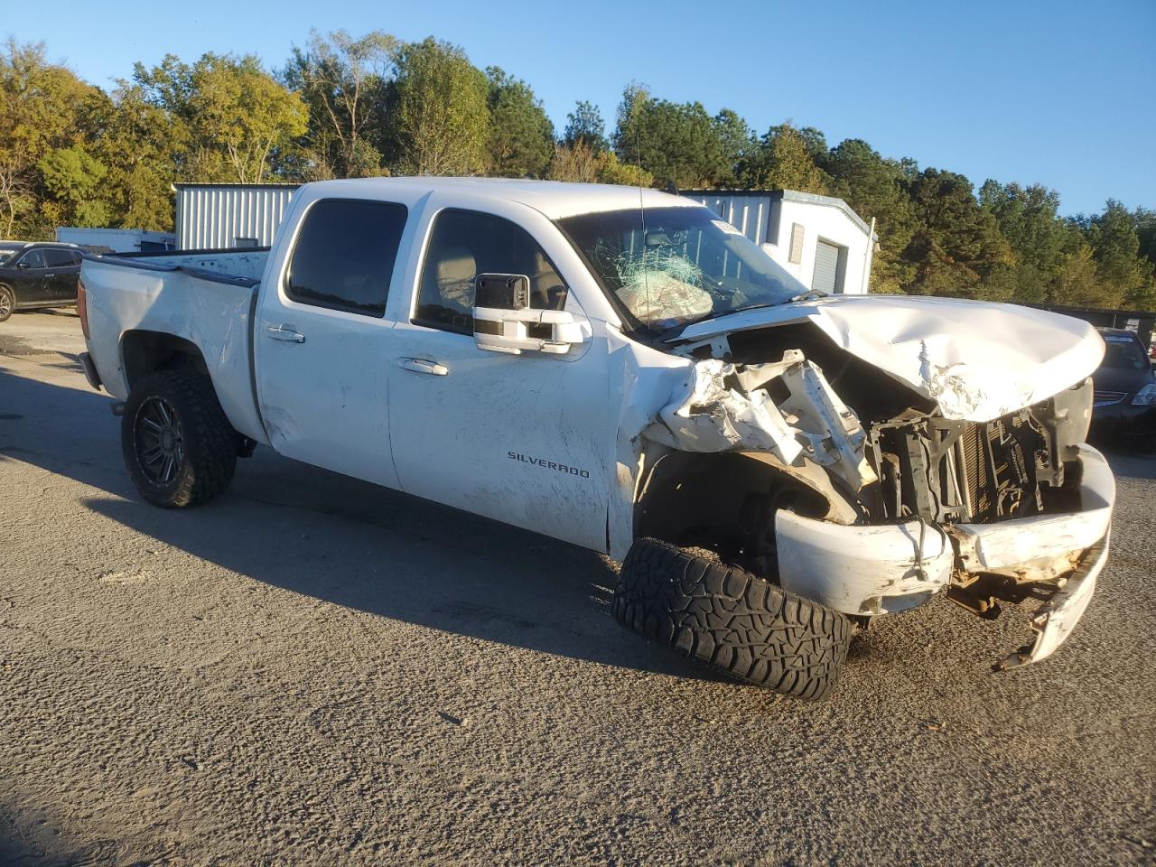 2007 Chevrolet Silverado - Image 4