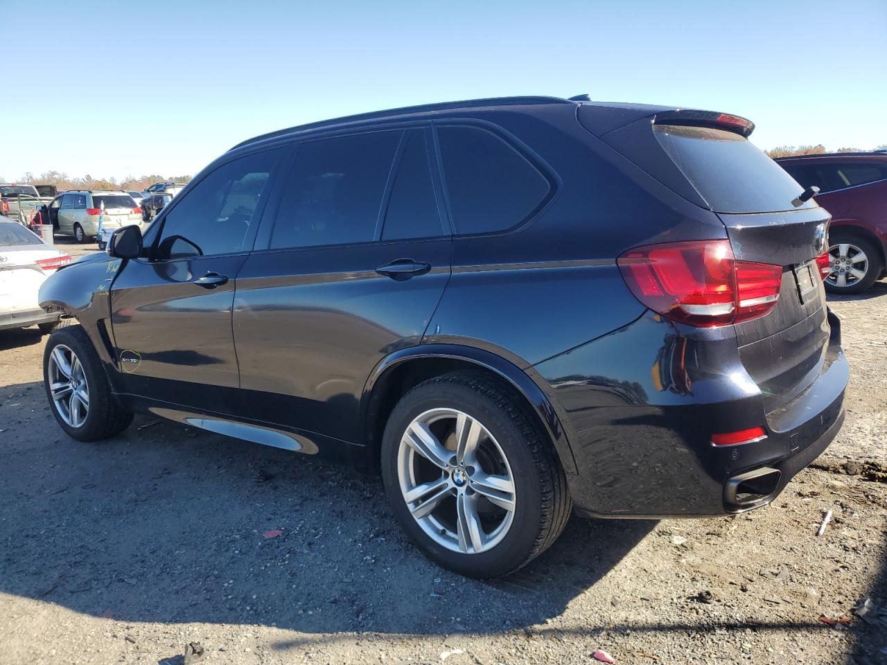 VIN 5UXKR0C53G0S87722 2016 BMW X5 no.2