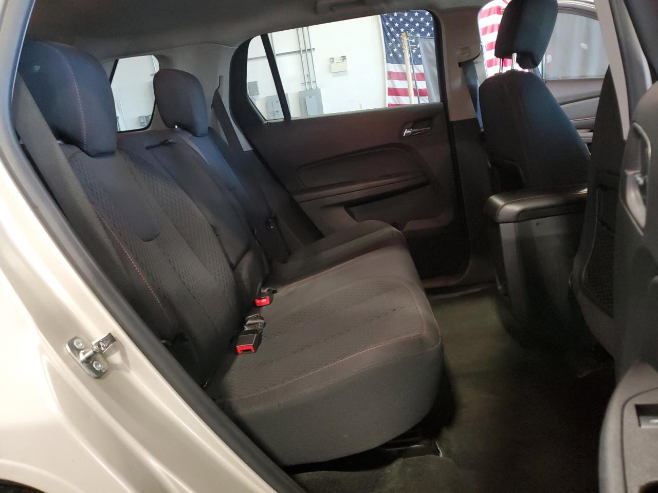 2015 GMC Terrain - Image 11