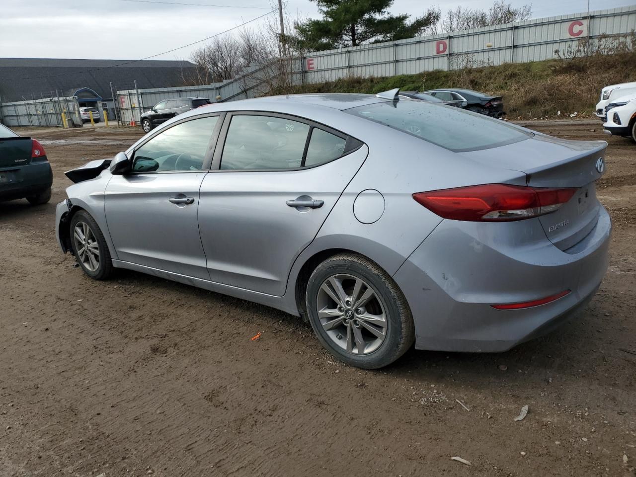 2017 Hyundai Elantra - Image 2
