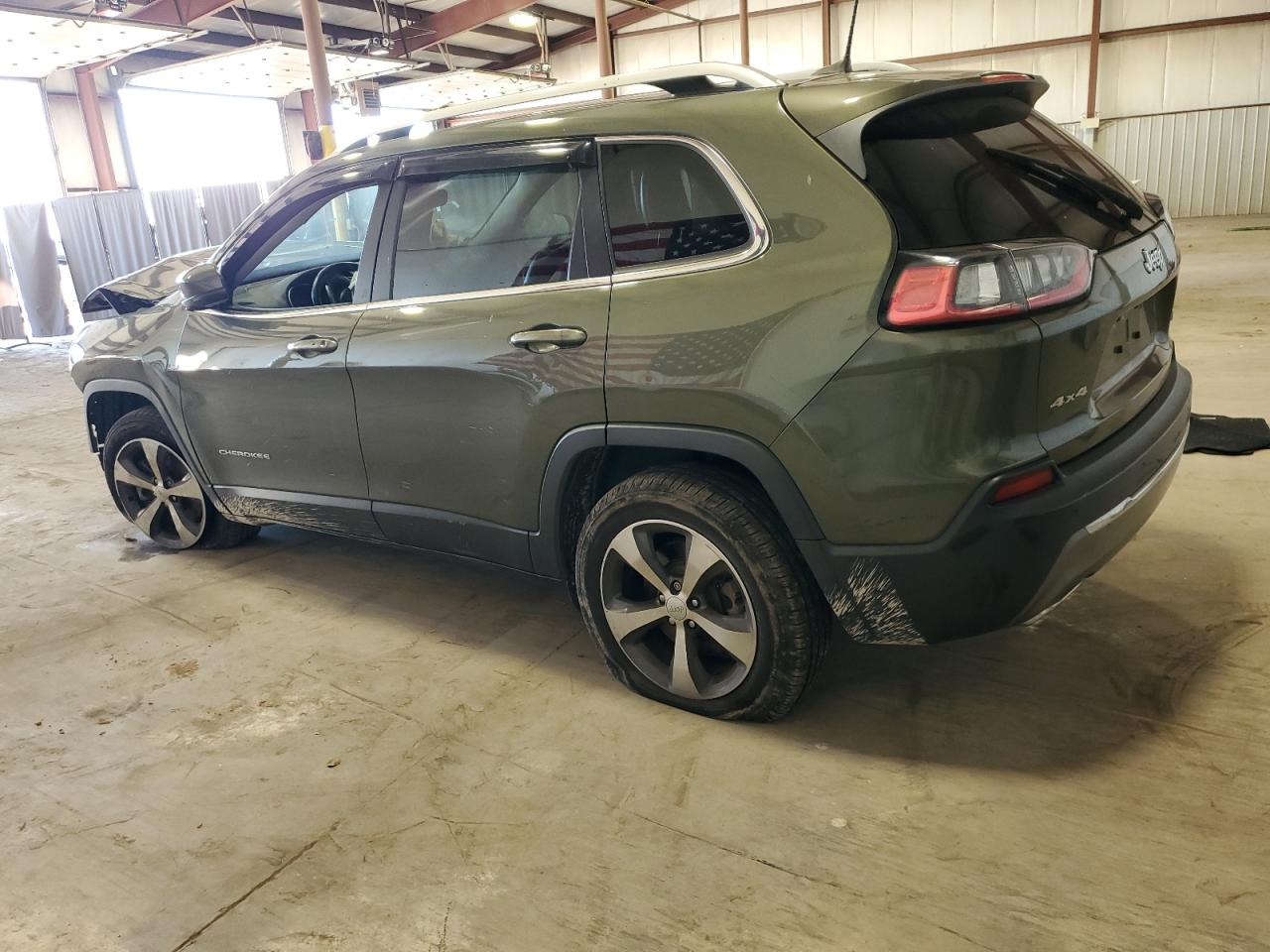 2019 Jeep Grand Cherokee - Image 2