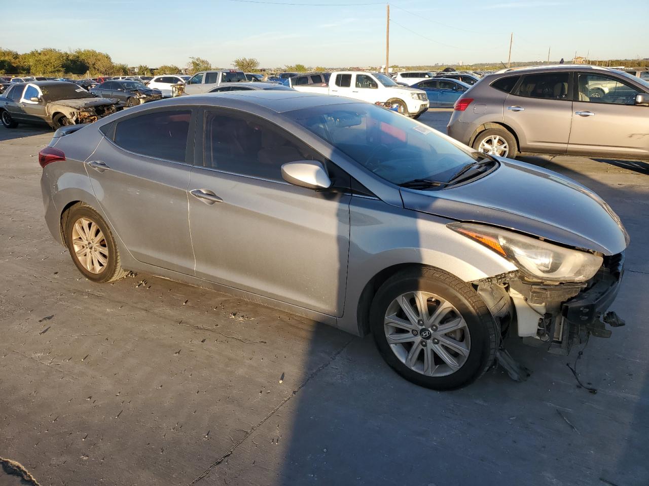 2015 Hyundai Elantra - Image 4