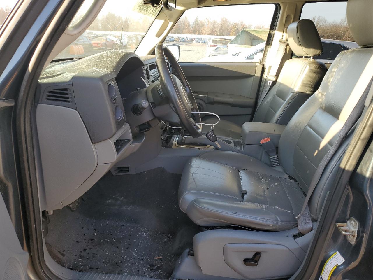2007 Jeep Commander - Image 7