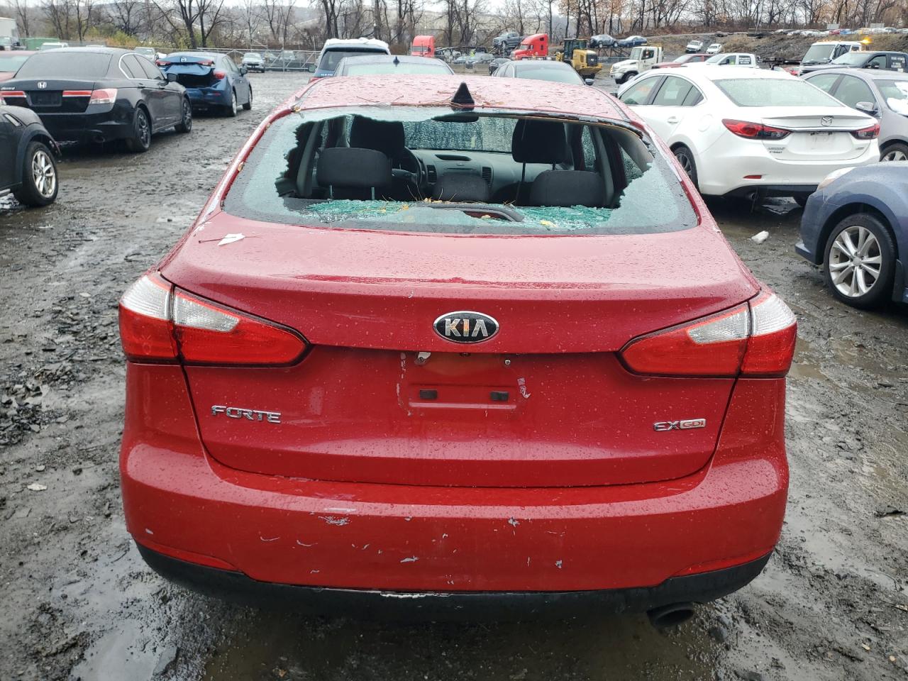 VIN KNAFX4A88G5553037 2016 KIA FORTE no.6