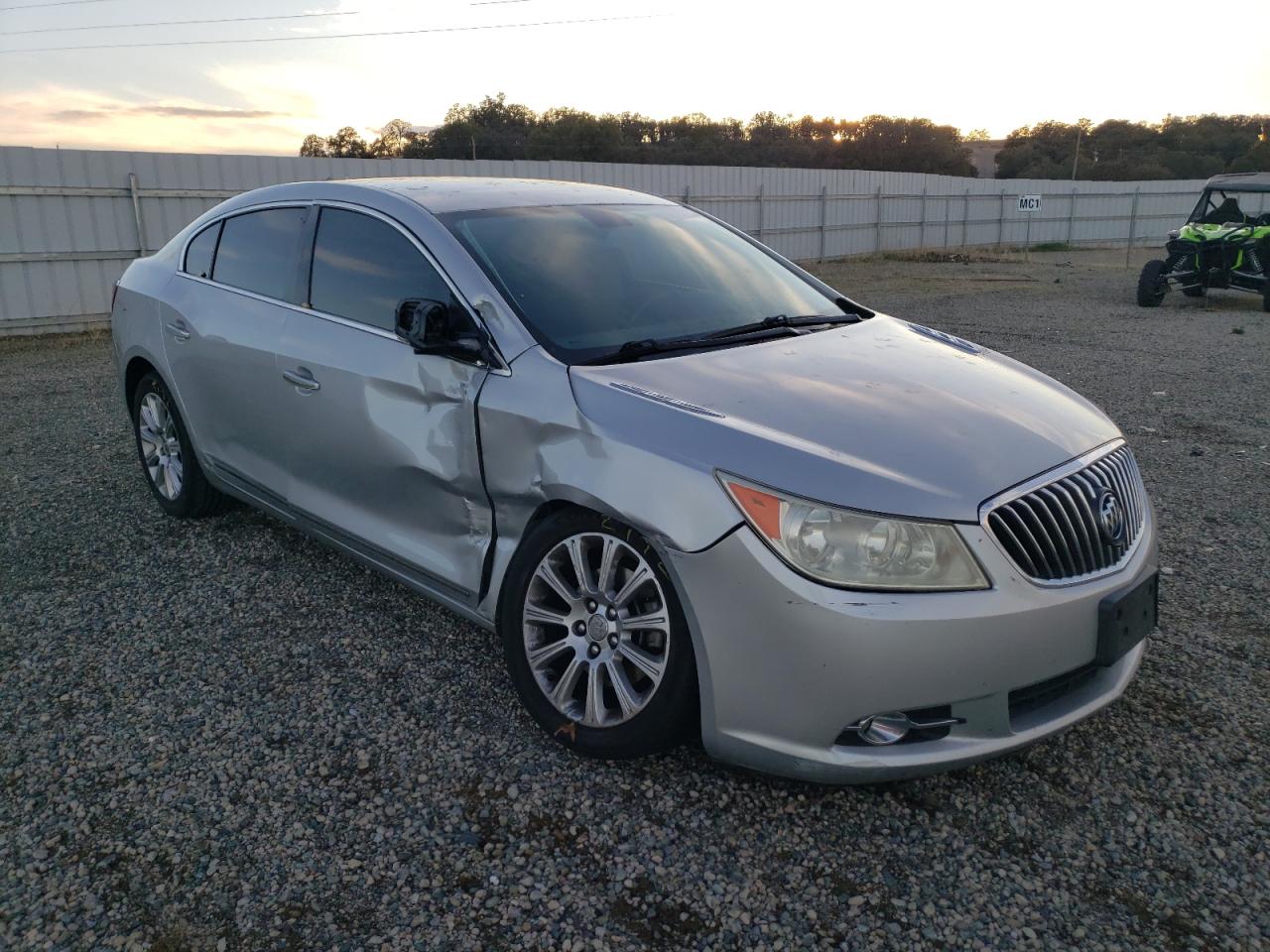 VIN 1G4GC5E33DF294319 2013 BUICK LACROSSE no.4