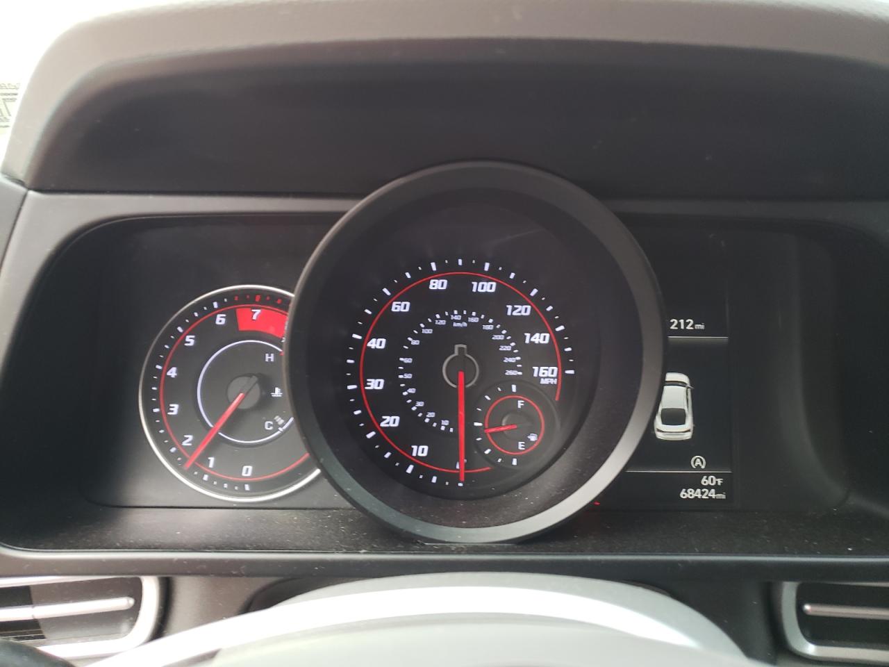 2021 Hyundai Elantra - Image 9