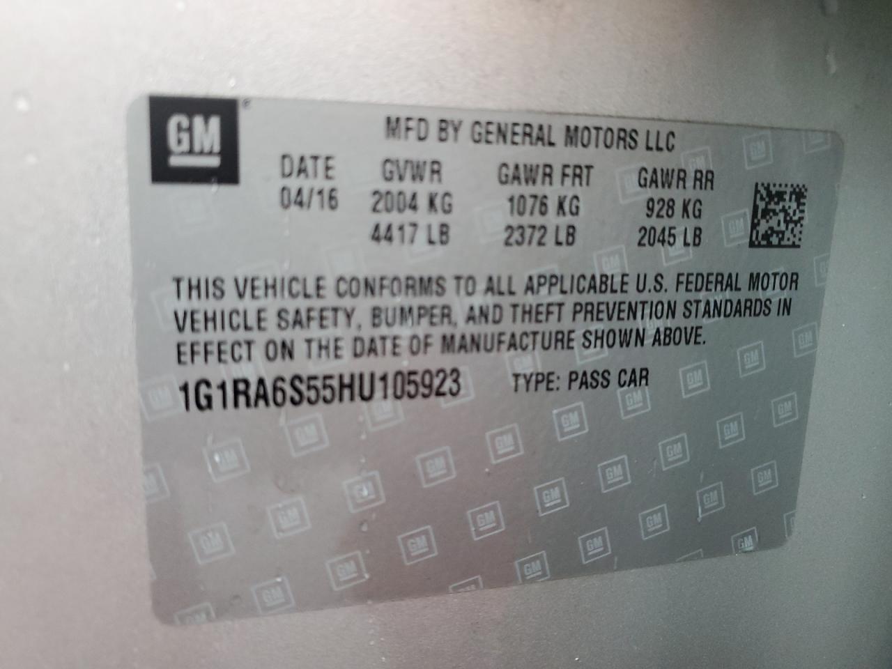 2017 Chevrolet Volt - Image 12