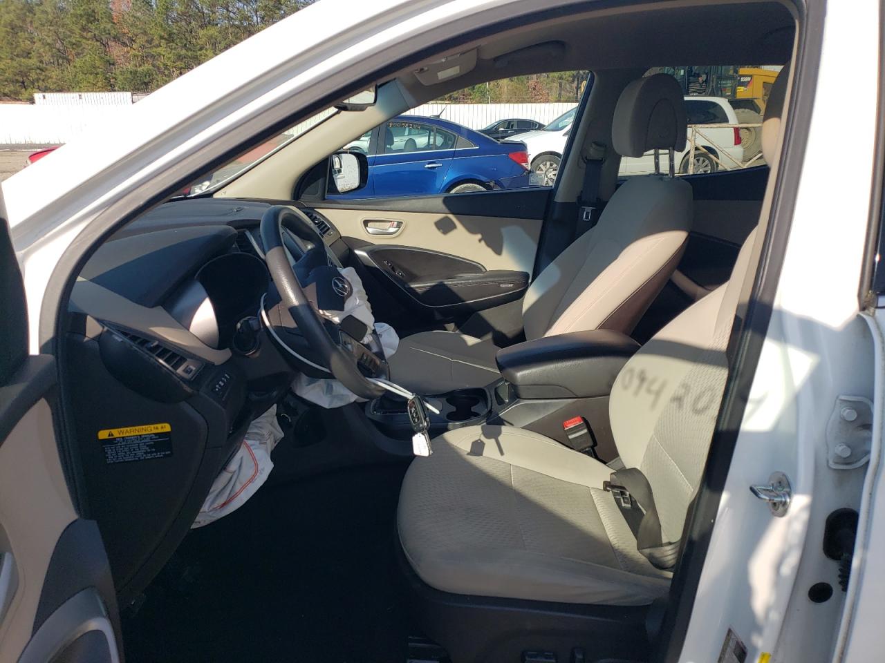 2017 Hyundai Santa Fe - Image 7