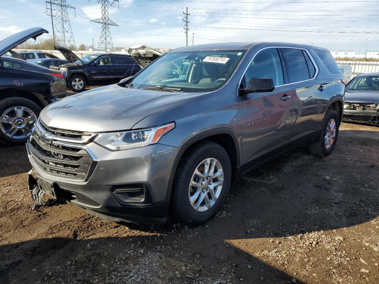 VIN 1GNERFKW2KJ176598 2019 CHEVROLET TRAVERSE no.1