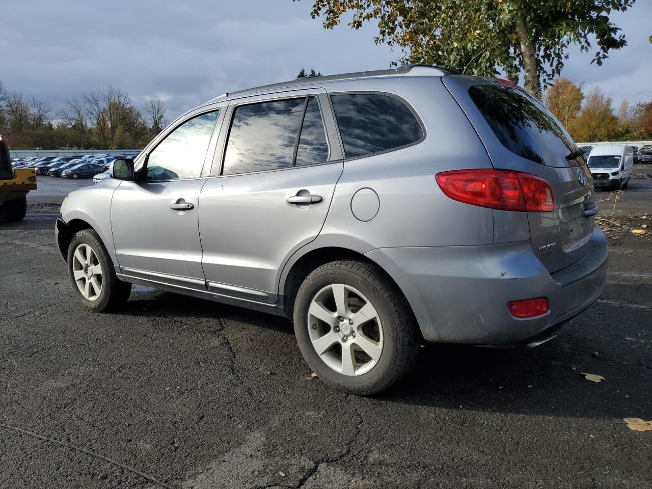 2007 Hyundai Santa Fe - Image 2