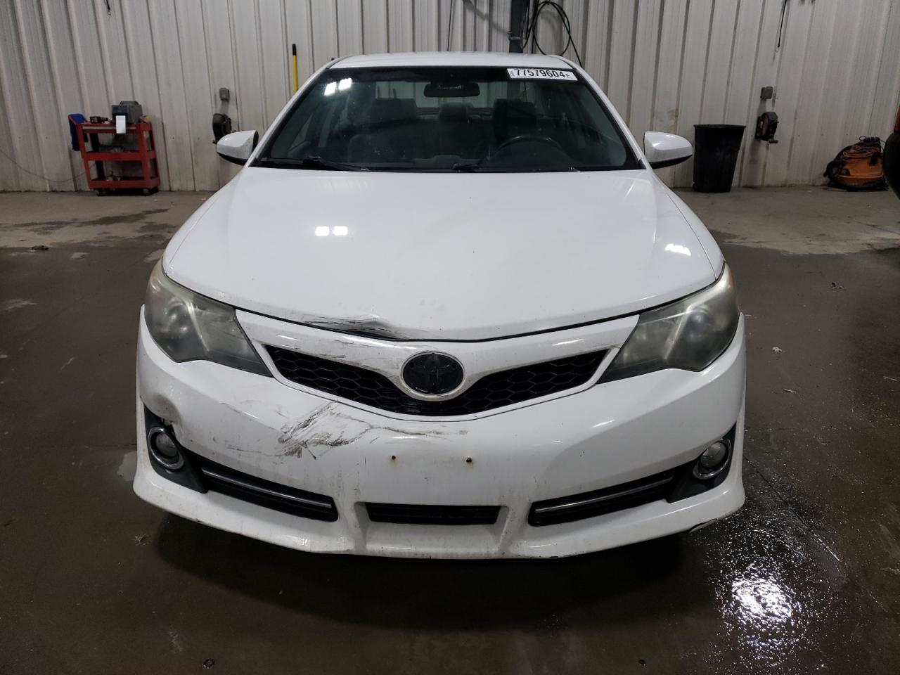 2012 Toyota Camry - Image 5