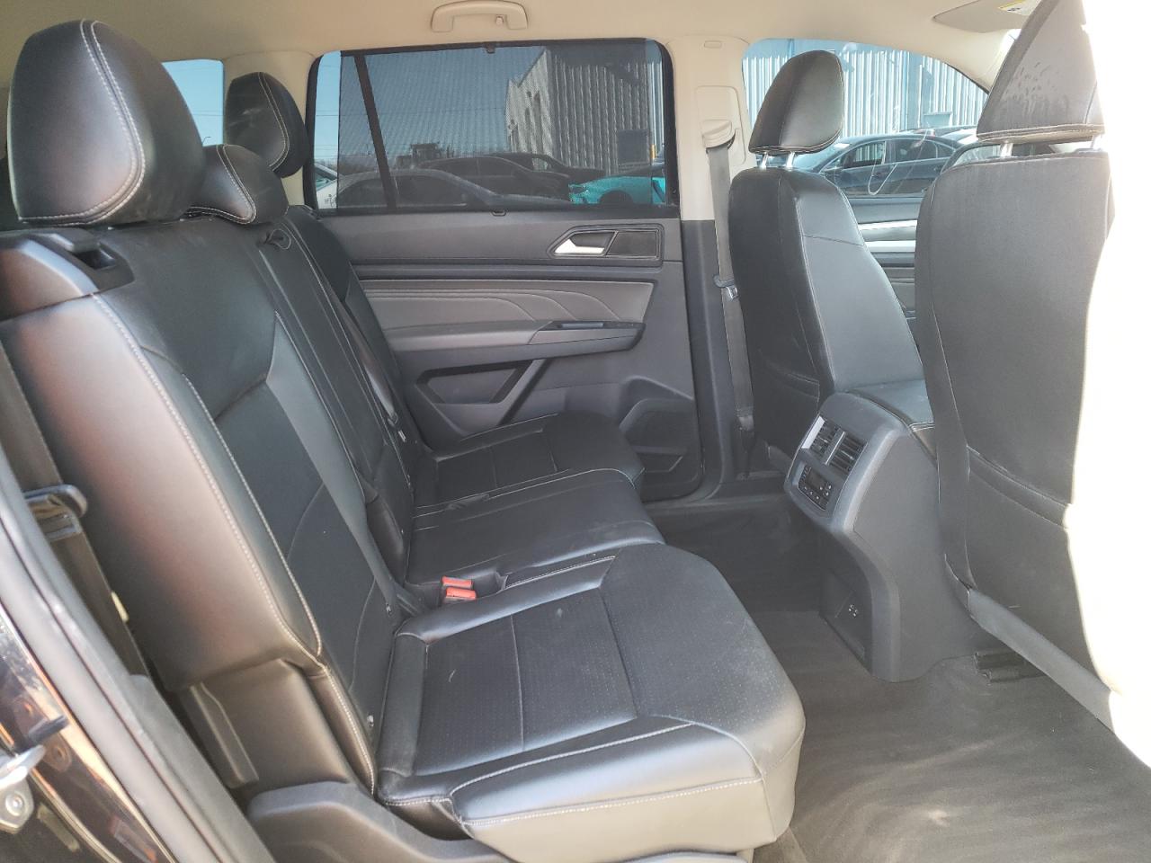 2021 Volkswagen Atlas - Image 11