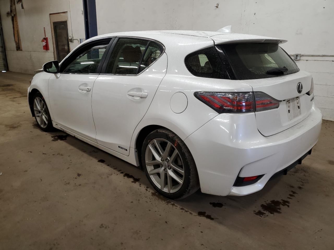 VIN JTHKD5BH4F2230536 2015 LEXUS CT 200 no.2