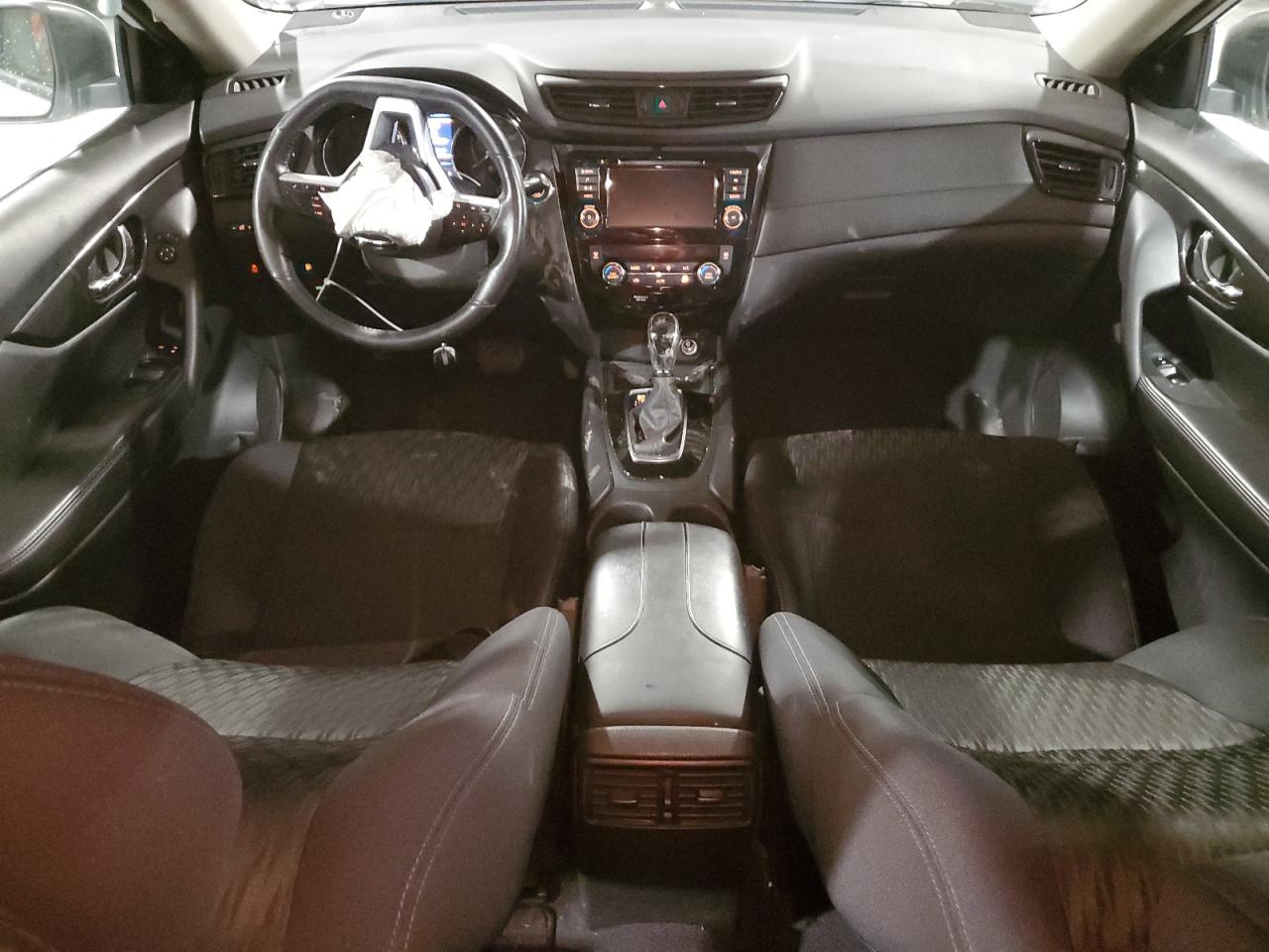 2018 Nissan Rogue - Image 8
