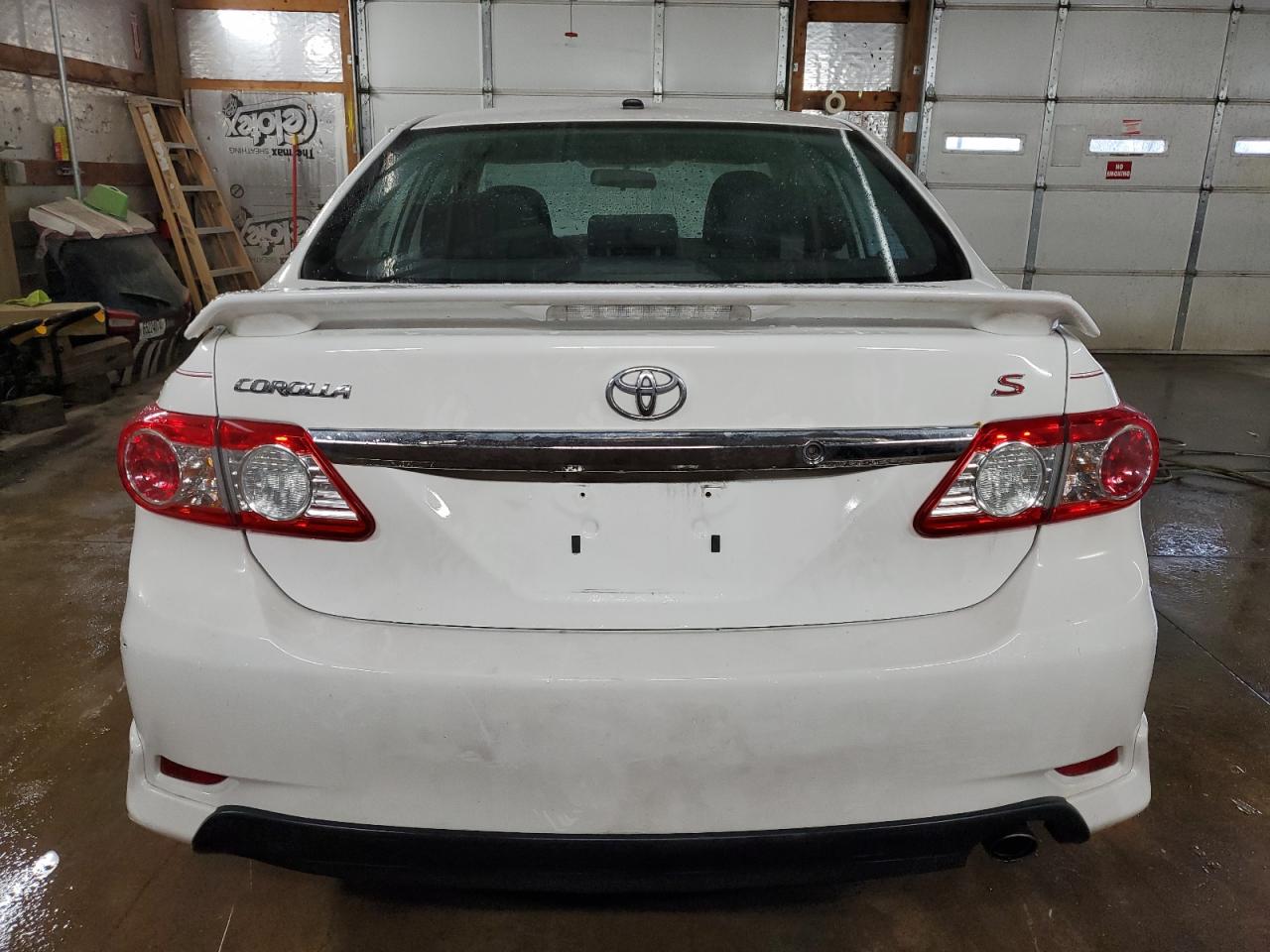 2011 Toyota Corolla Base VIN: 2T1BU4EE3BC554747 Lot: 81334584