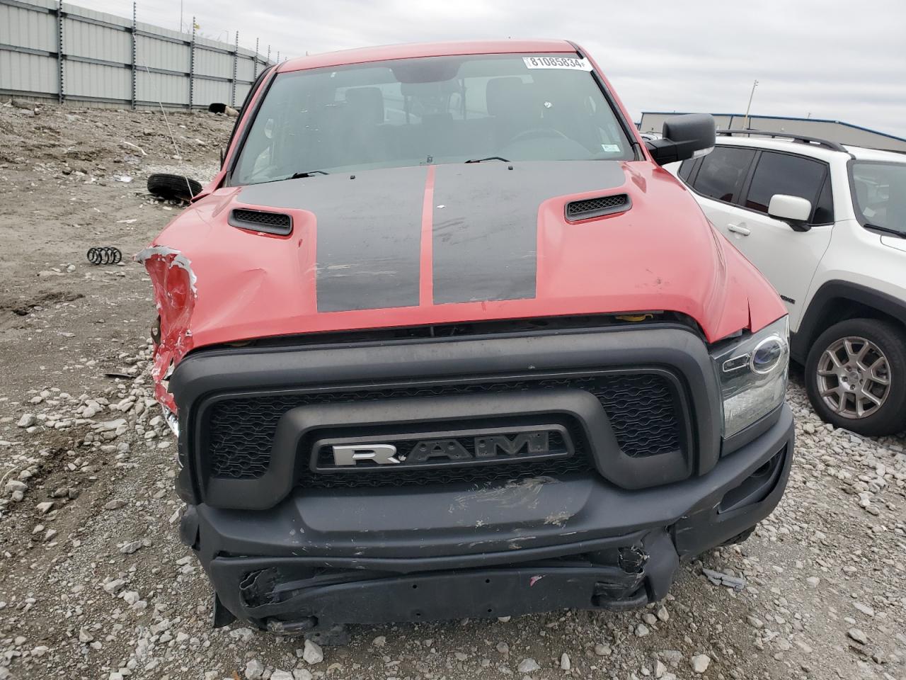 2016 RAM 1500 - Image 5