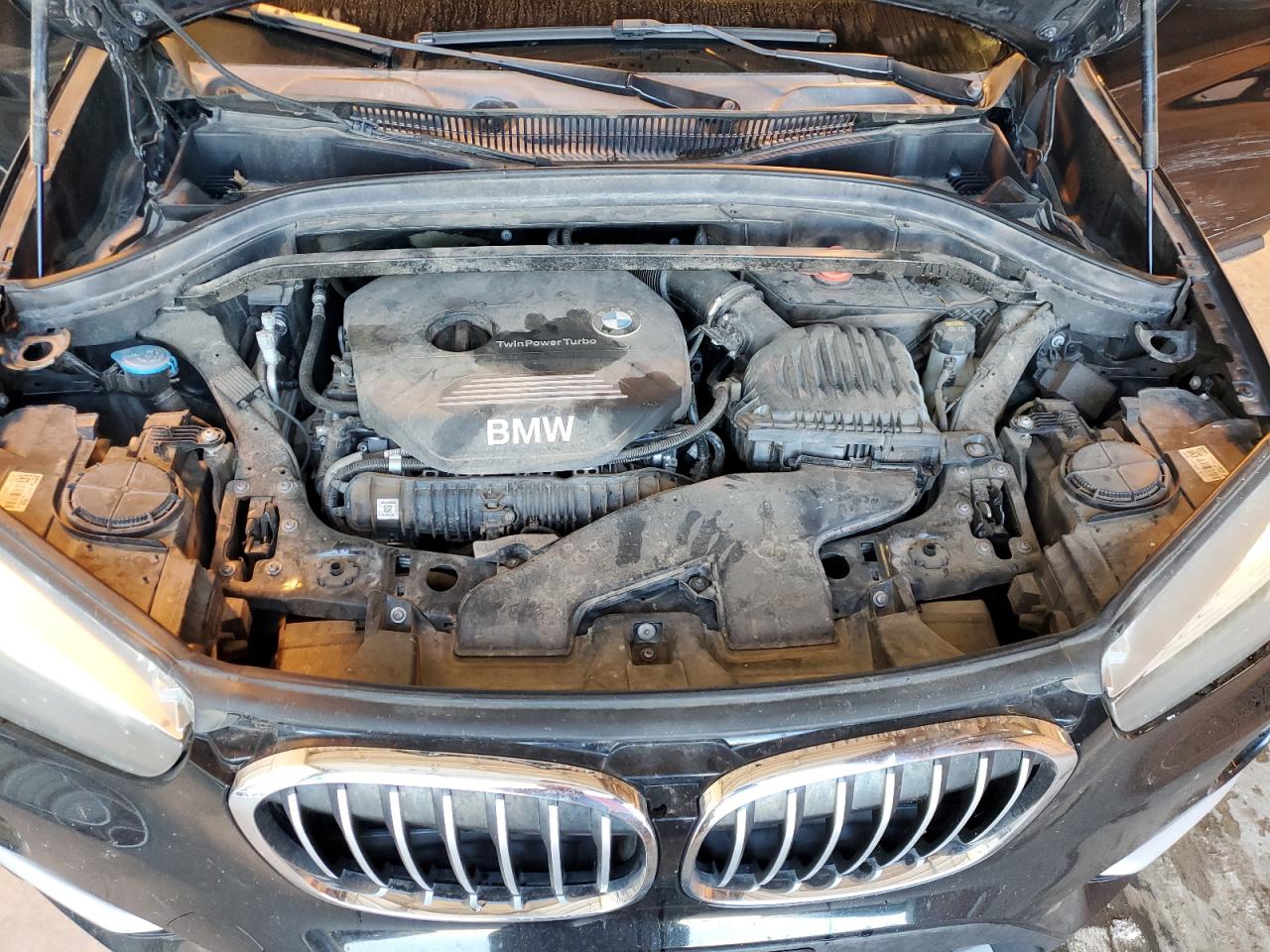 2017 BMW X1 - Image 14