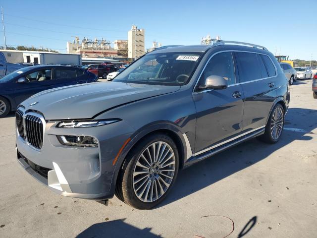  BMW X7 2025 Серый