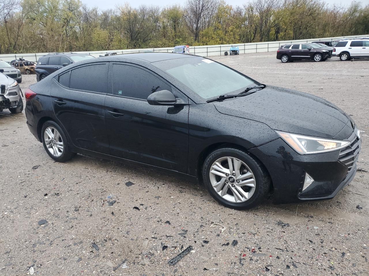 2020 Hyundai Elantra - Image 4