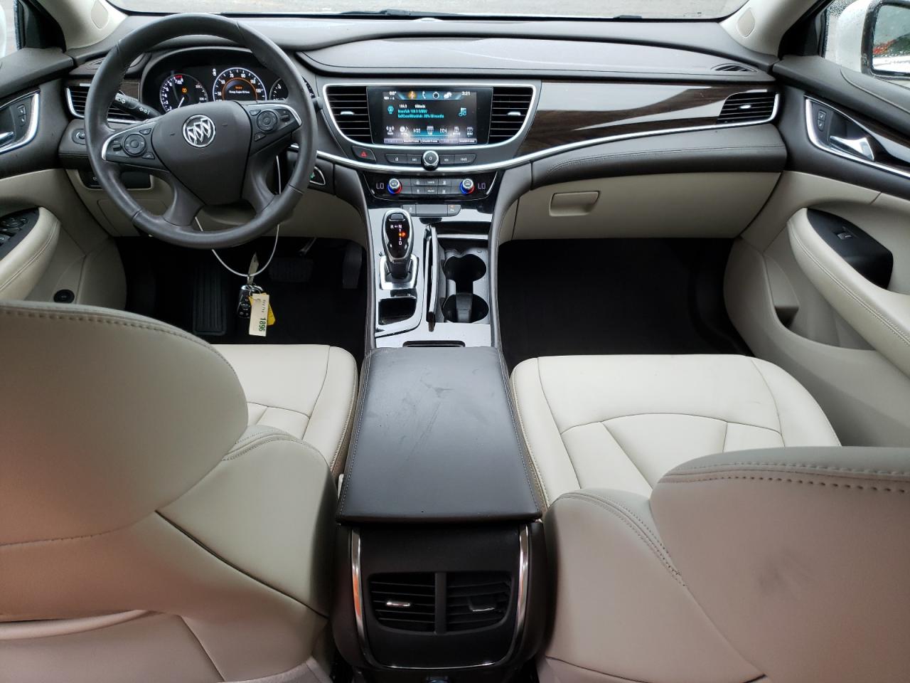 2019 Buick LaCrosse - Image 8