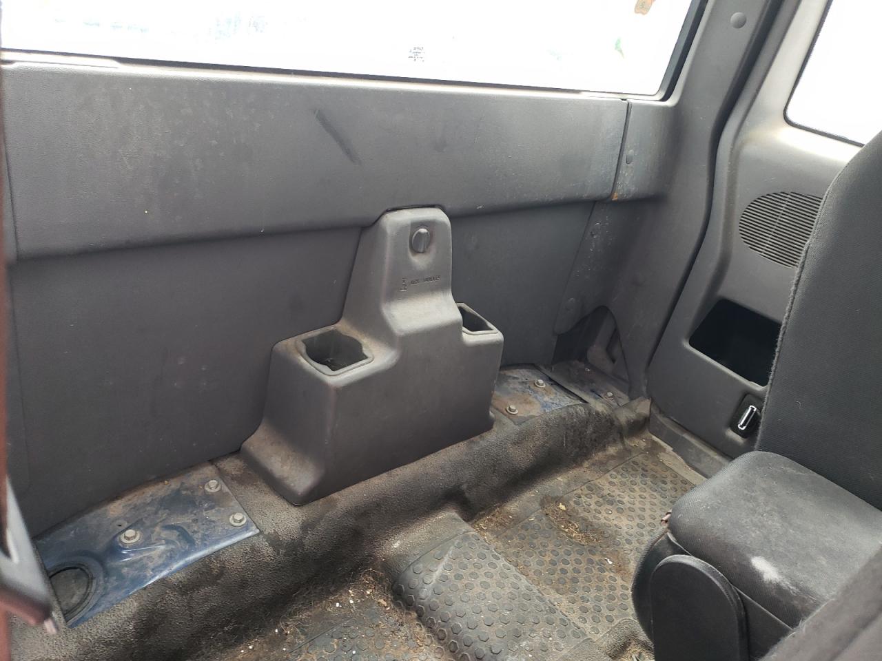 2003 Ford Ranger Super Cab VIN: 1FTYR44V43PB14388 Lot: 79211934