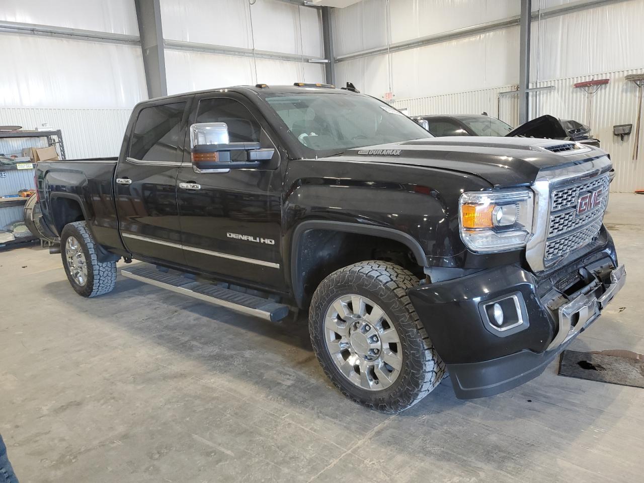 2019 GMC Sierra - Image 4