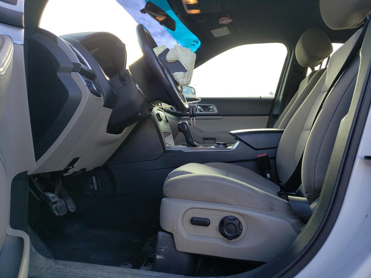 2014 Ford Explorer - Image 7