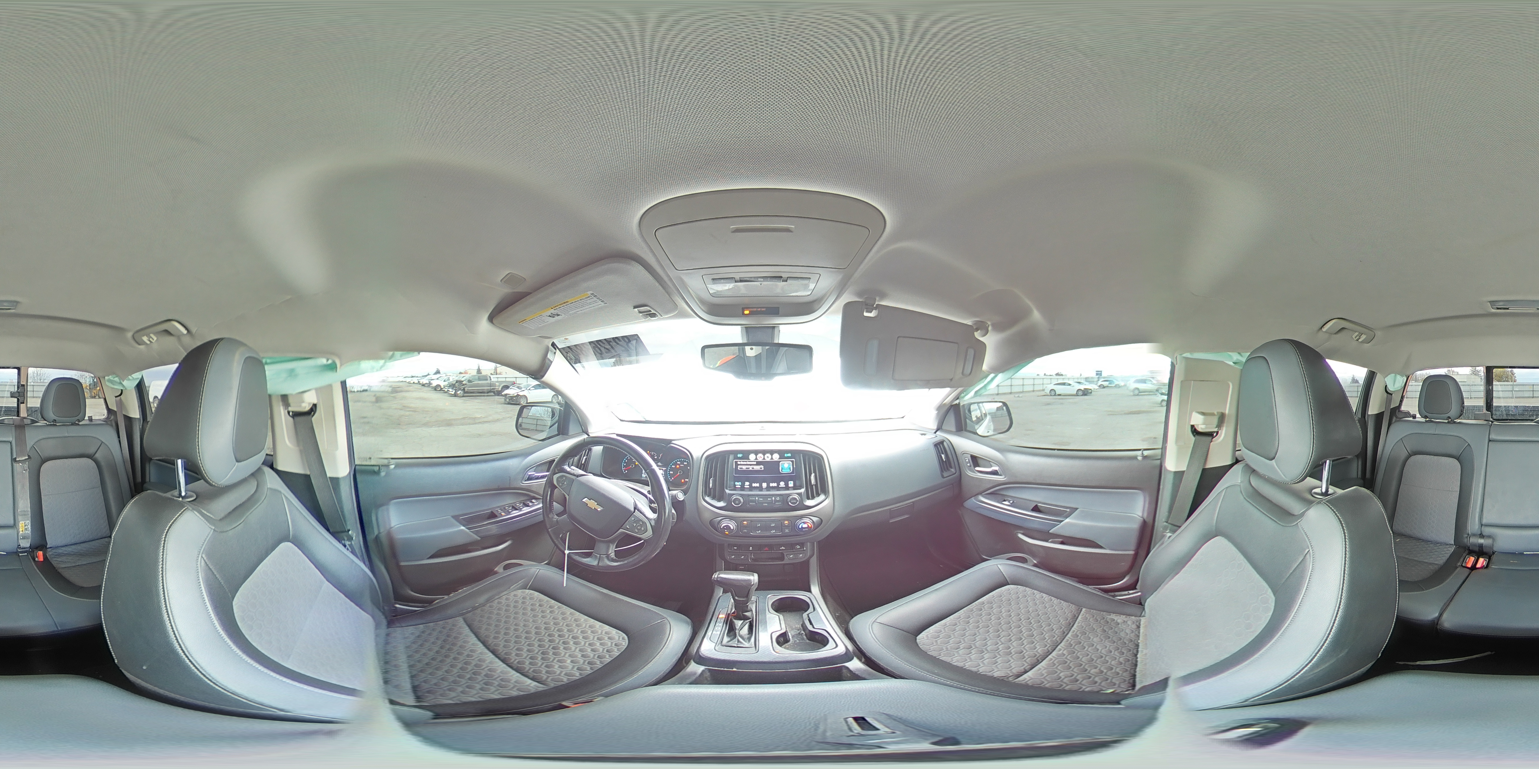 2016 Chevrolet Colorado - Image 13