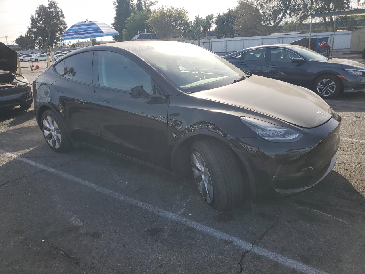 VIN 7SAYGDEE6NF446949 2022 TESLA MODEL Y no.4