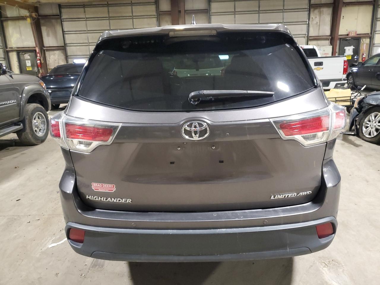 VIN 5TDDKRFH6GS267681 2016 TOYOTA HIGHLANDER no.6