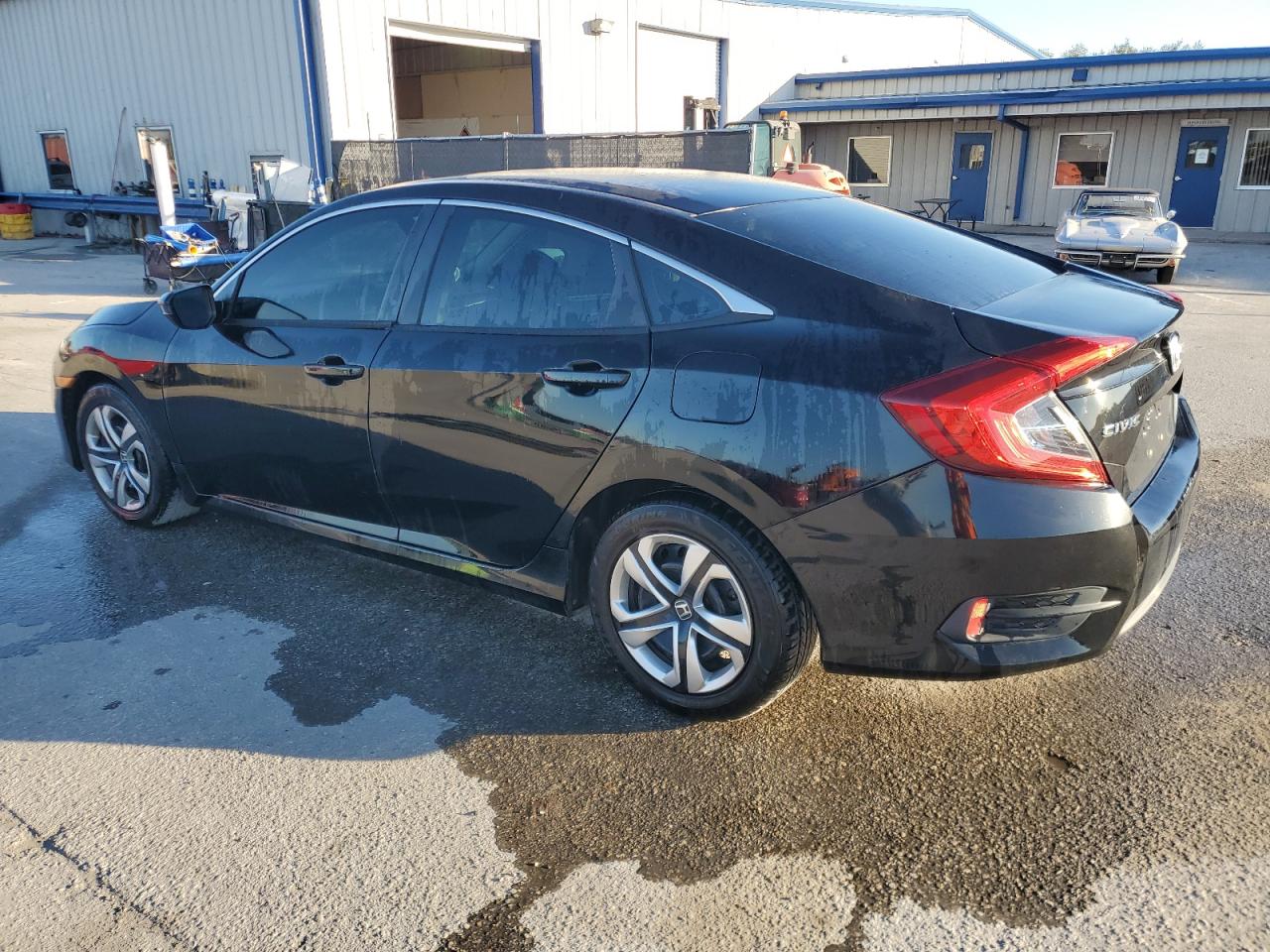 VIN 19XFC2F55GE017006 2016 HONDA CIVIC no.2