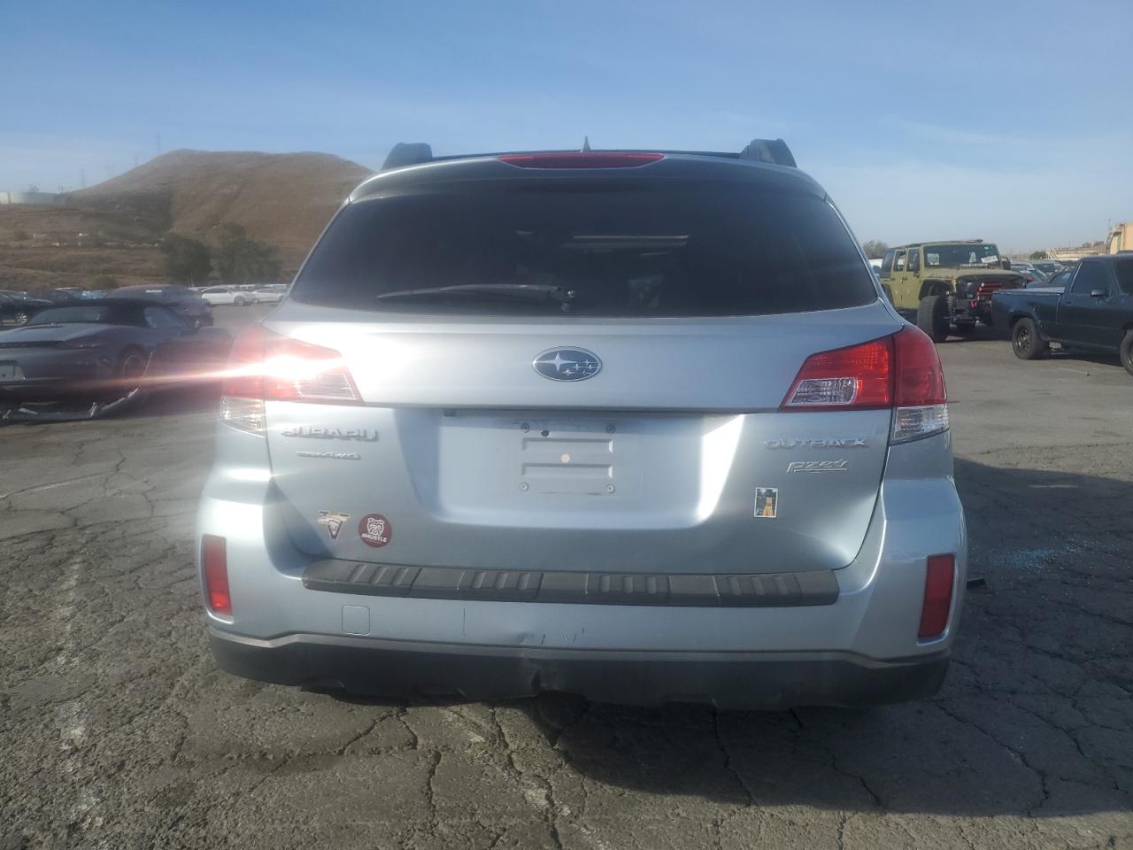 2014 Subaru Outback 2.5I Premium VIN: 4S4BRBDC2E3260609 Lot: 79262994