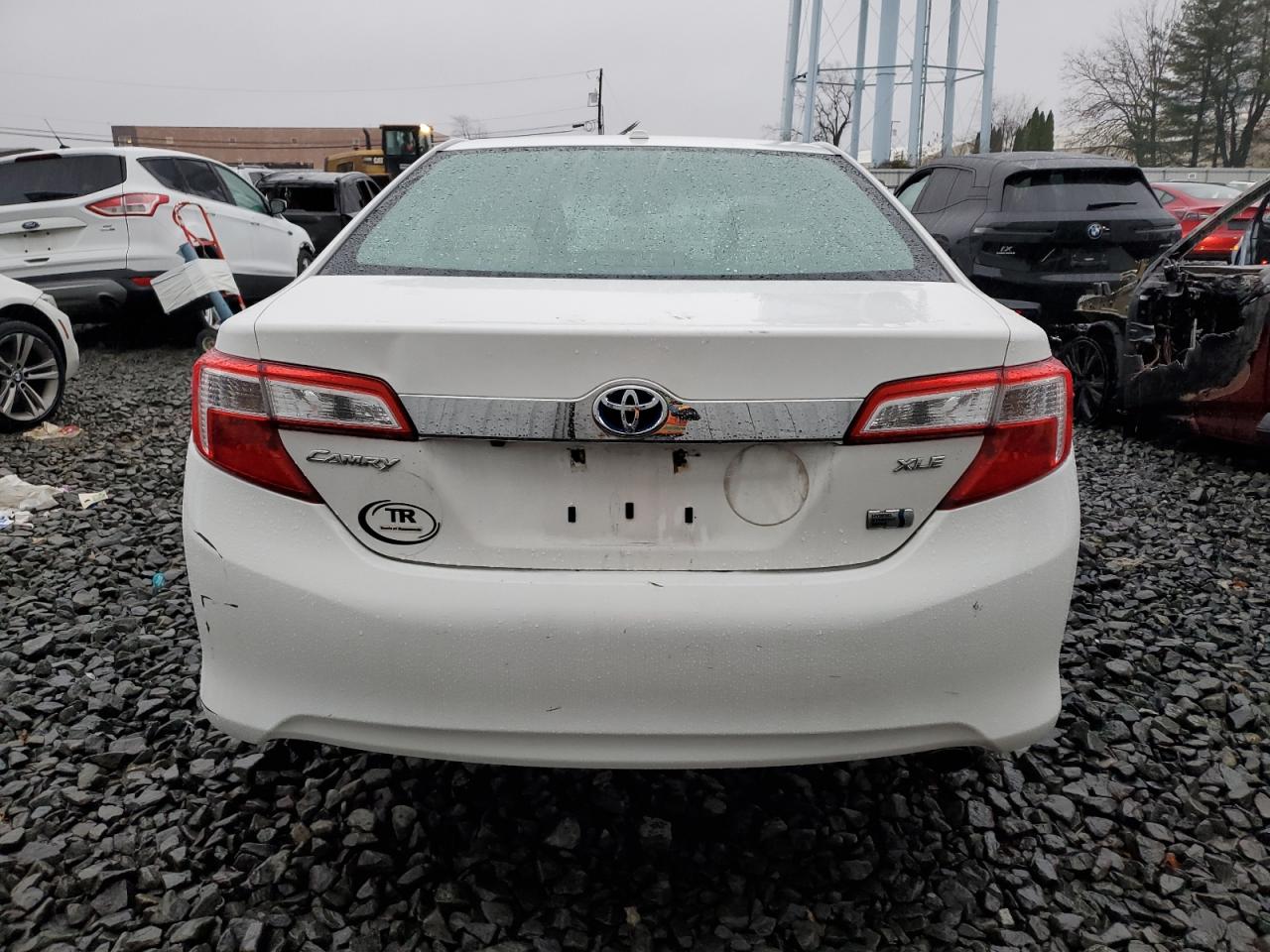 2012 Toyota Camry - Image 6