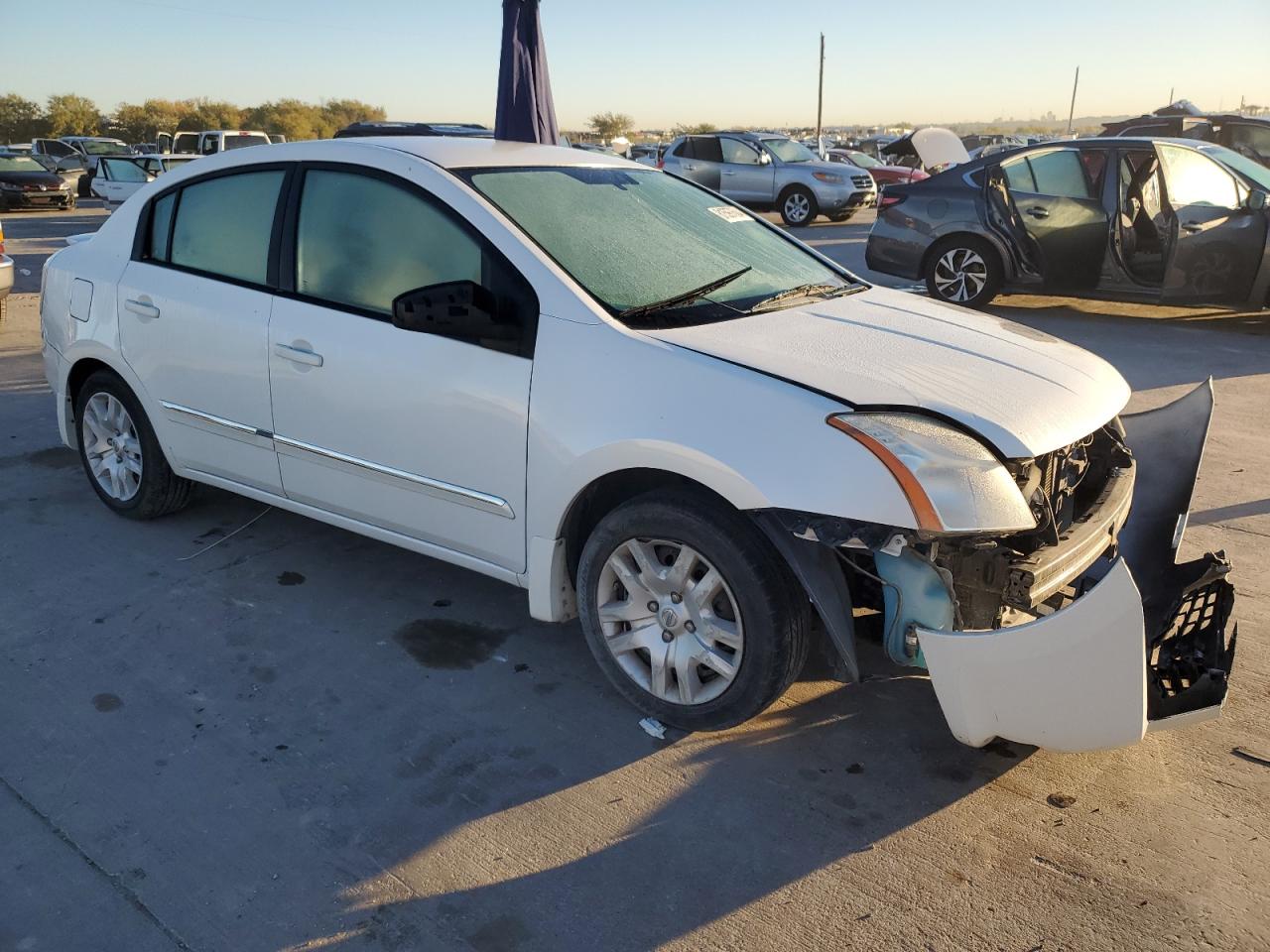 2012 Nissan Sentra - Image 4