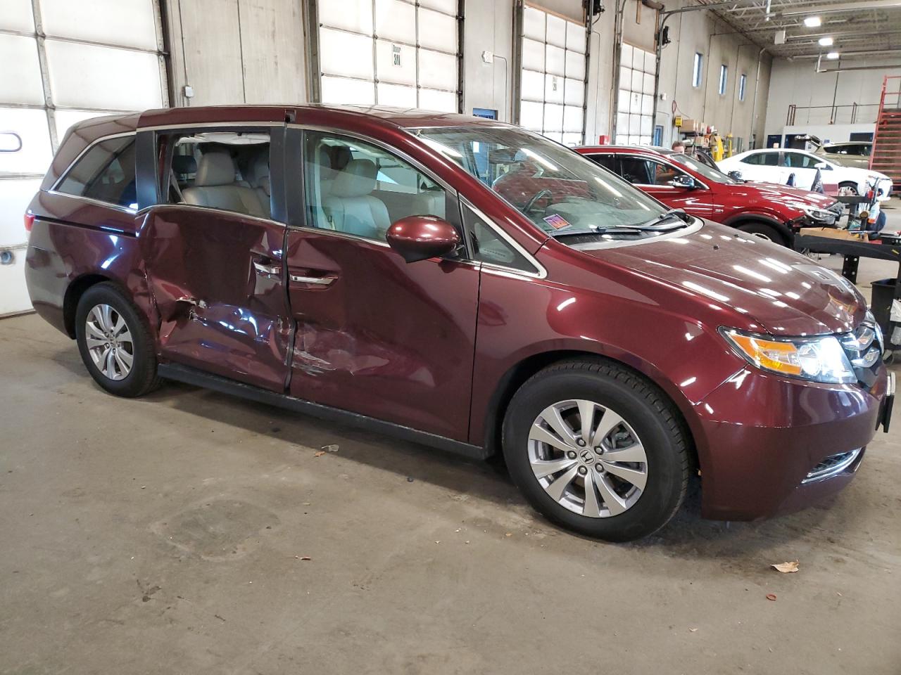 2015 Honda Odyssey - Image 4