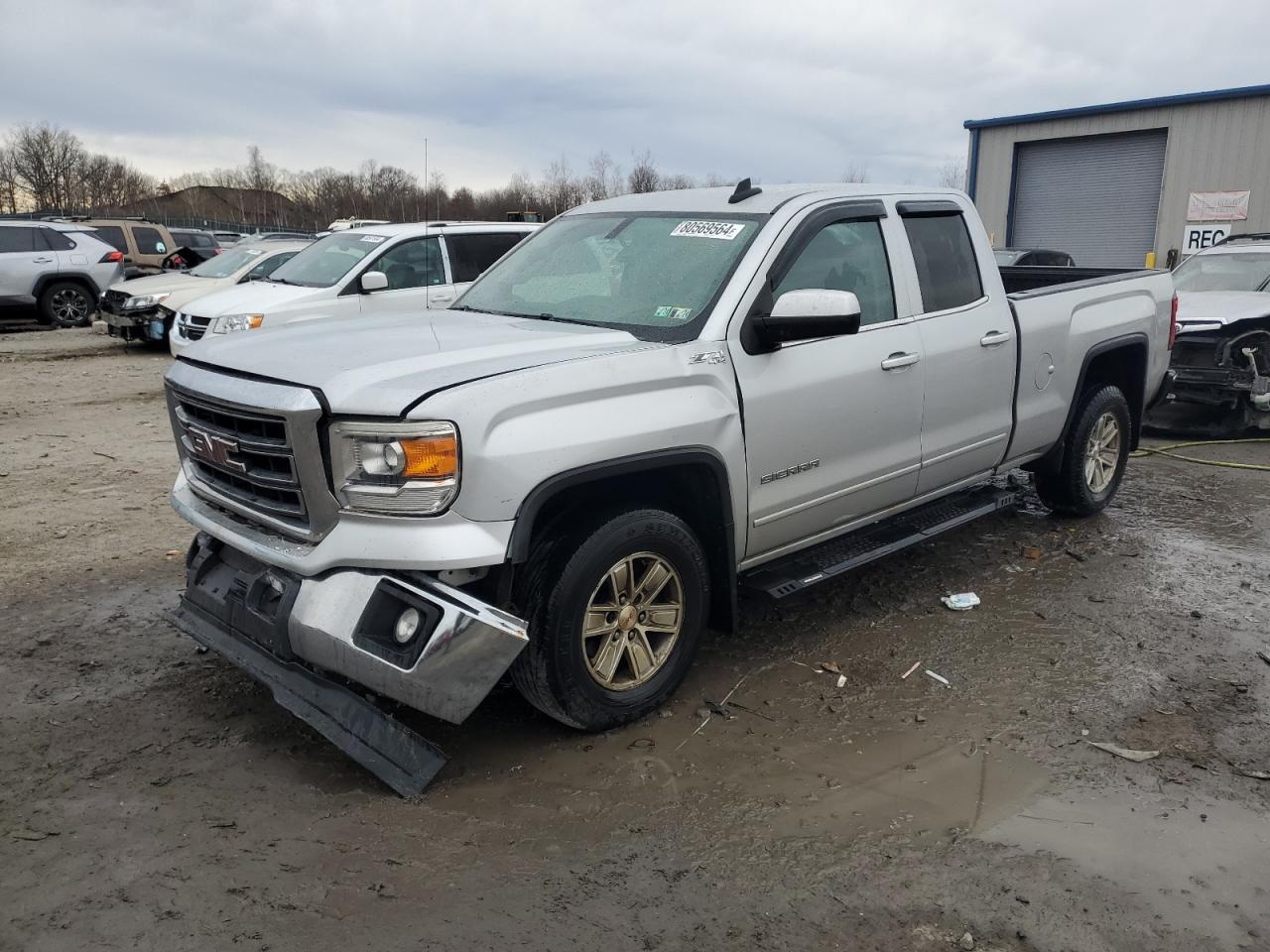 2015 GMC Sierra - Image 1