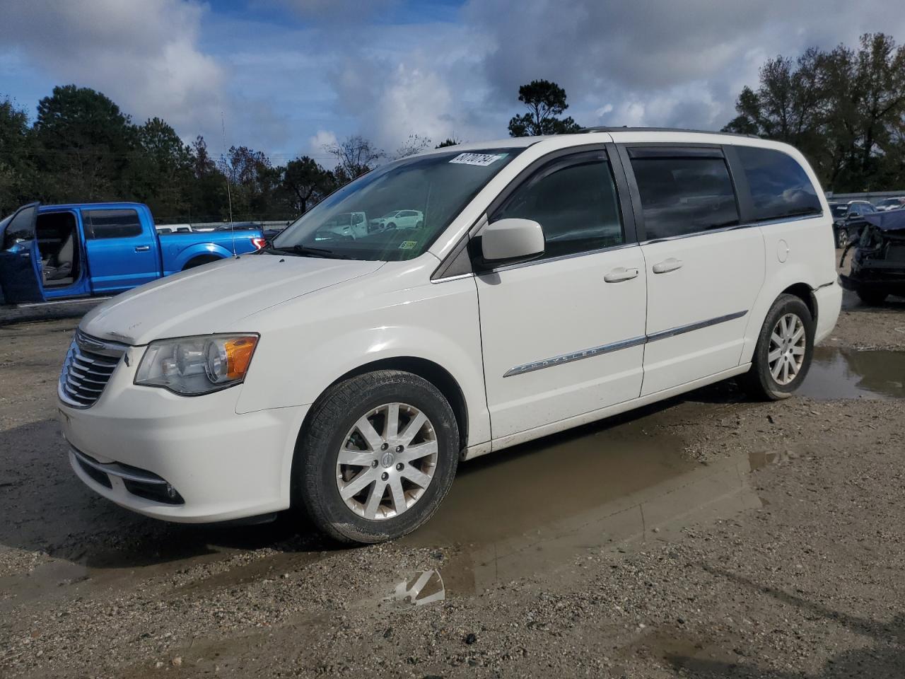 2013 Chrysler Town & Country - Image 1