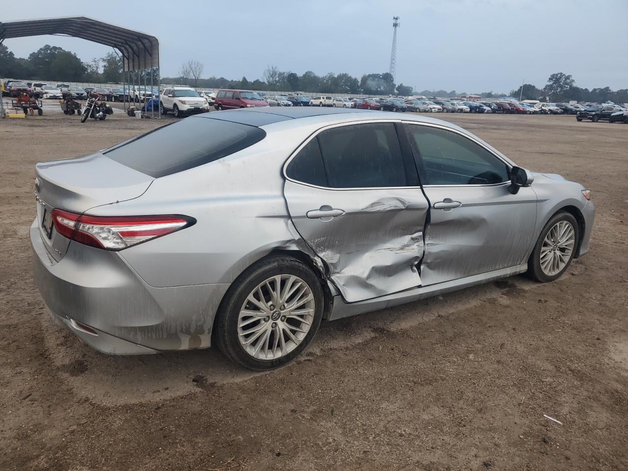 2018 Toyota Camry - Image 3