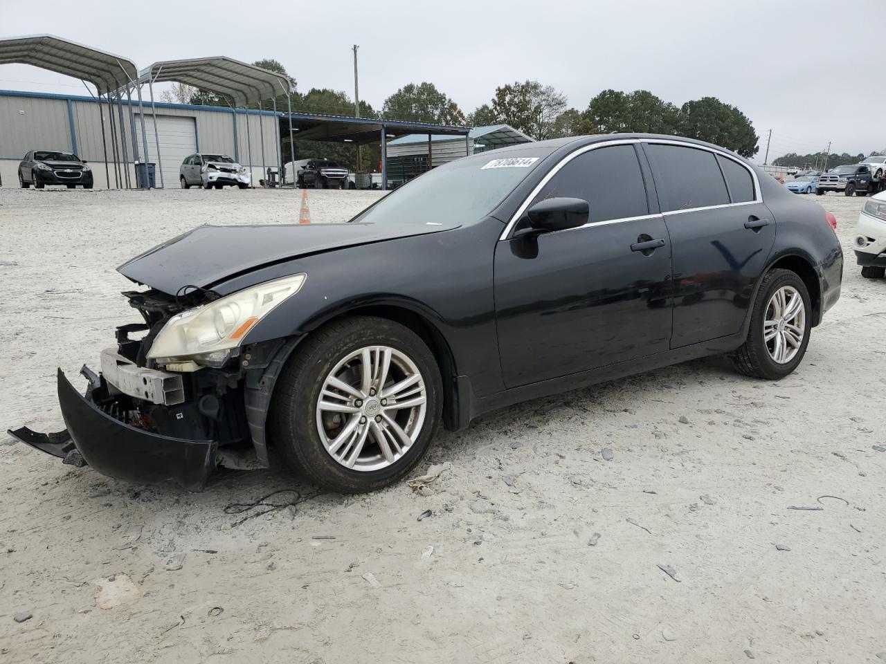 2013 INFINITI G37